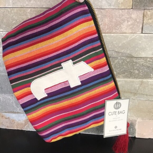 Levtex Cabo Initial Zip Pouch - Picture 2 of 5